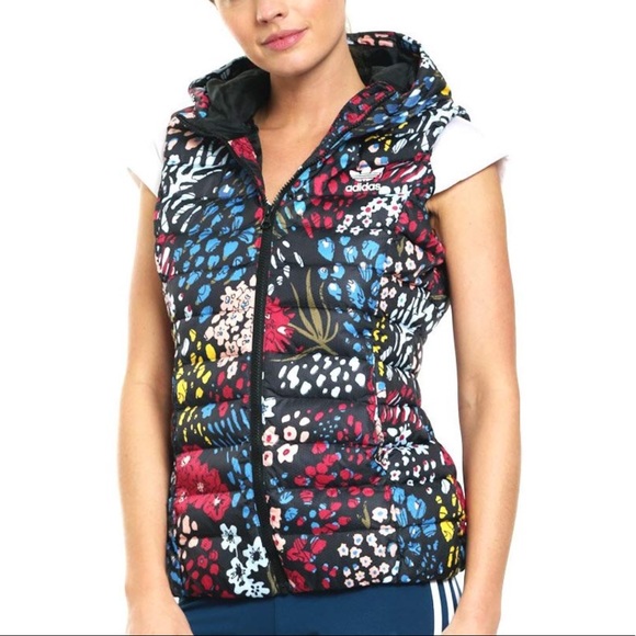 adidas Jackets & Blazers - ADIDAS SLIM VEST HOODED BODYWARMER GILET JACKET S